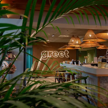 Greet 3*