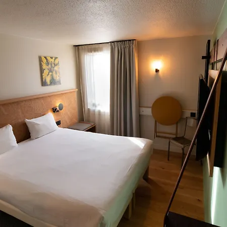 Greet Hotel 3*
